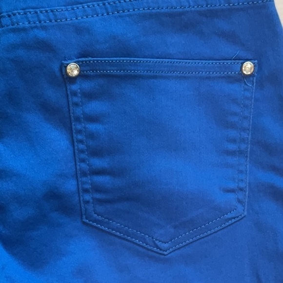 Venus Bling Cropped Jeans - Picture 6 of 11